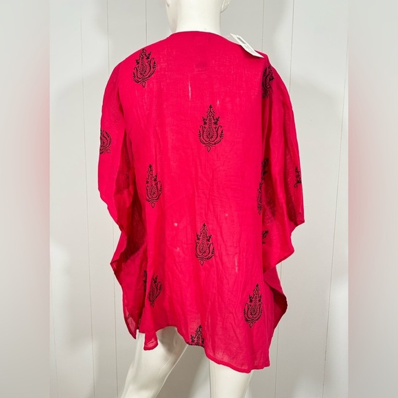 NWT Chico's Women’s Mirror Trim Poncho Tribal V Neck Size S/M Maraschino Cherry - Picture 5 of 9